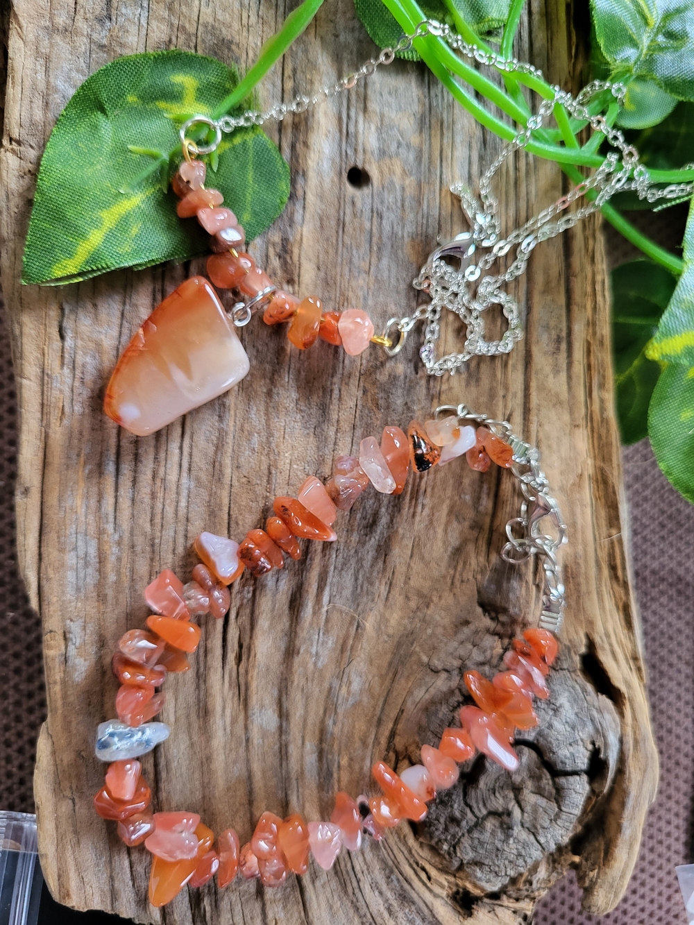 Handmade Orange Agate Necklace and Bracelet Set
